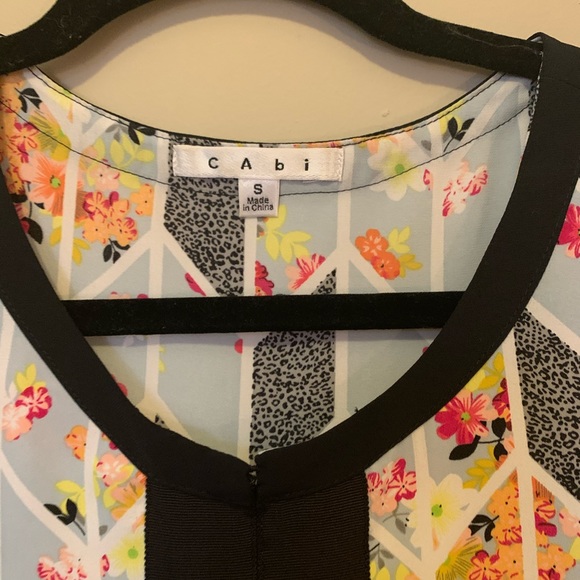 Cabi Grosgrain sleeveless floral top - Picture 5 of 5